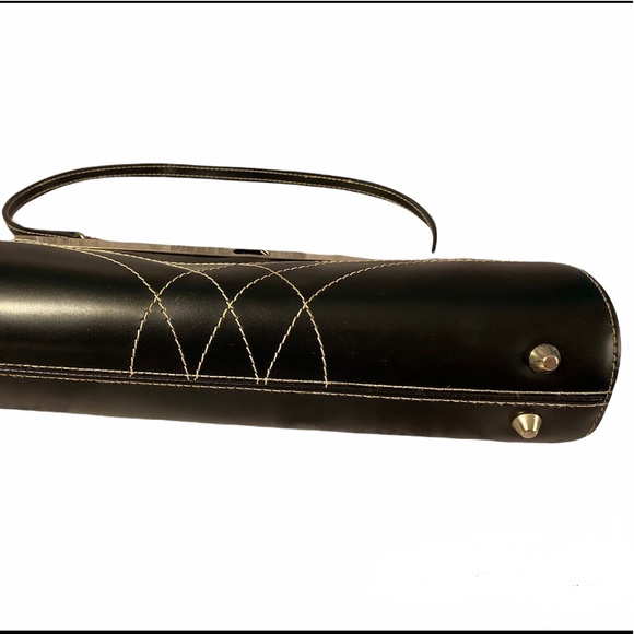 White House Black Market Clutch Purse - Picture 6 of 6